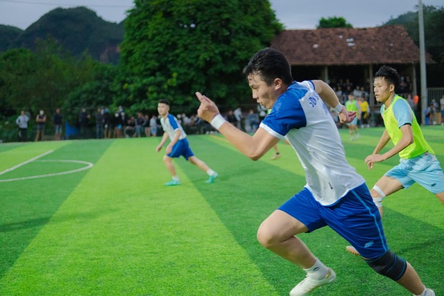 自亚洲的顶 自亚洲的顶